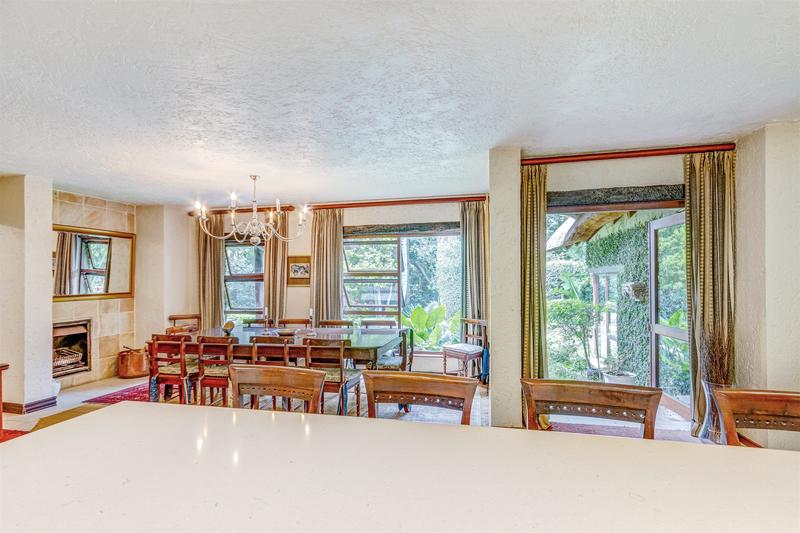 5 Bedroom Property for Sale in Sandown Gauteng