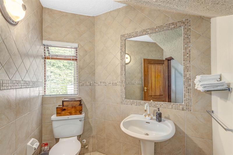 5 Bedroom Property for Sale in Sandown Gauteng