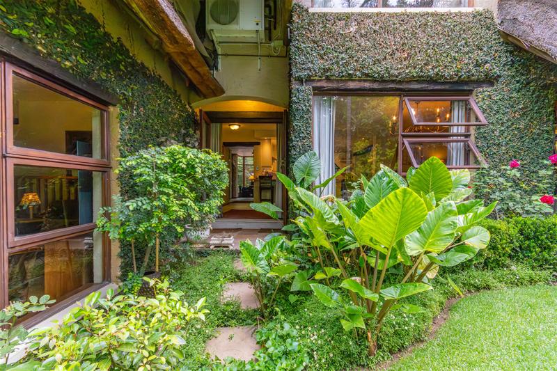 5 Bedroom Property for Sale in Sandown Gauteng