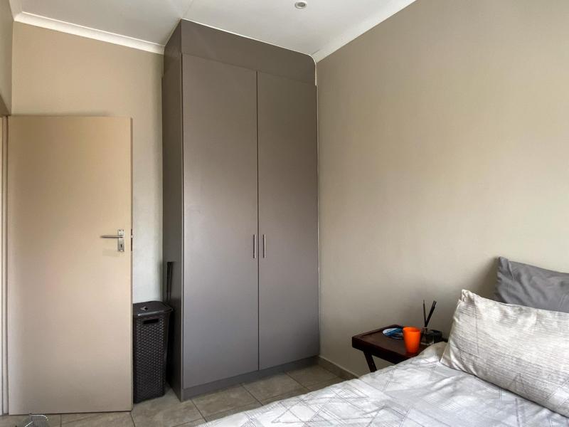 2 Bedroom Property for Sale in Ruimsig Gauteng