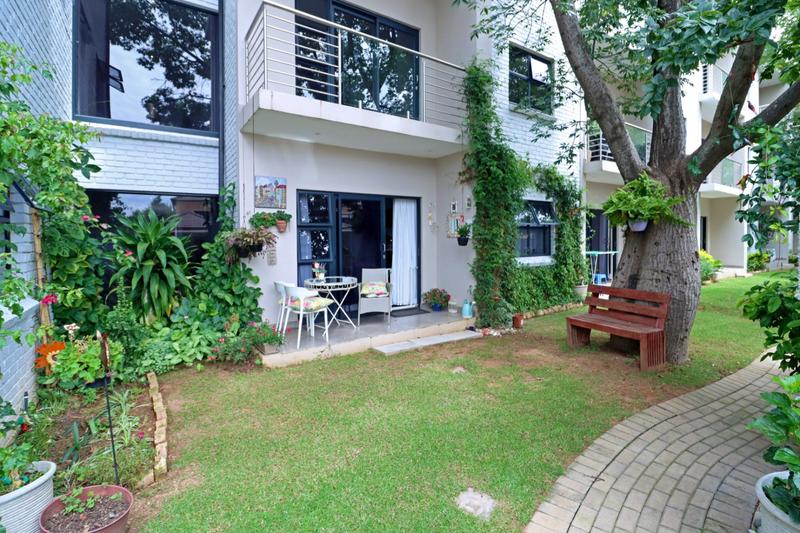 1 Bedroom Property for Sale in Beverley Gauteng