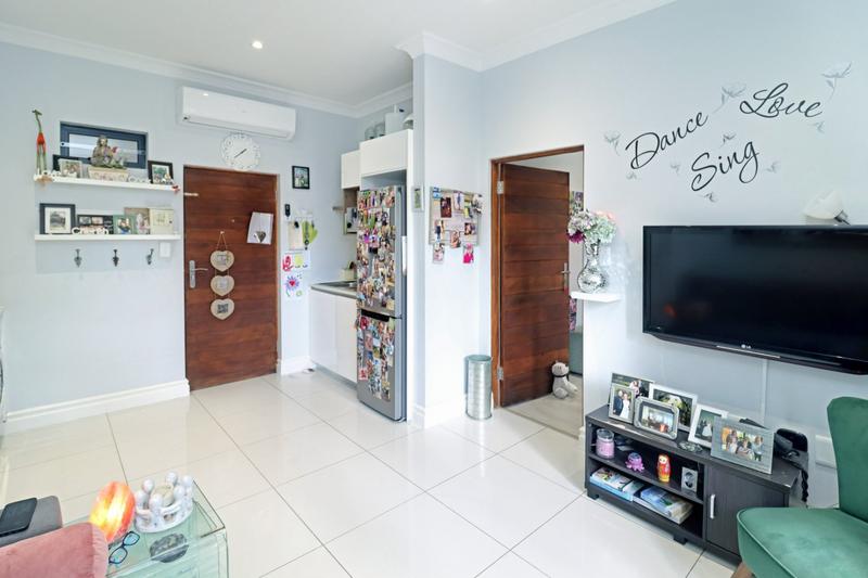 1 Bedroom Property for Sale in Beverley Gauteng