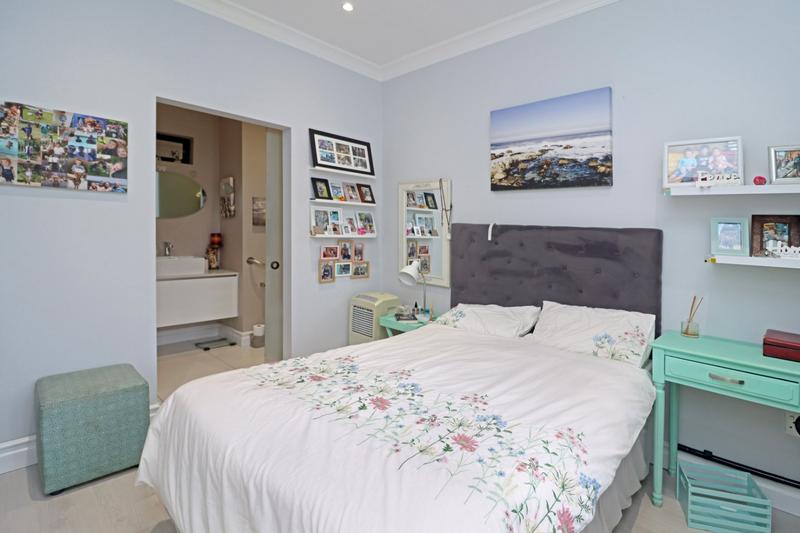 1 Bedroom Property for Sale in Beverley Gauteng