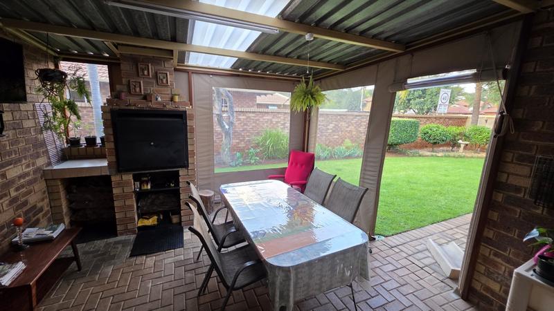 3 Bedroom Property for Sale in Montana Gauteng