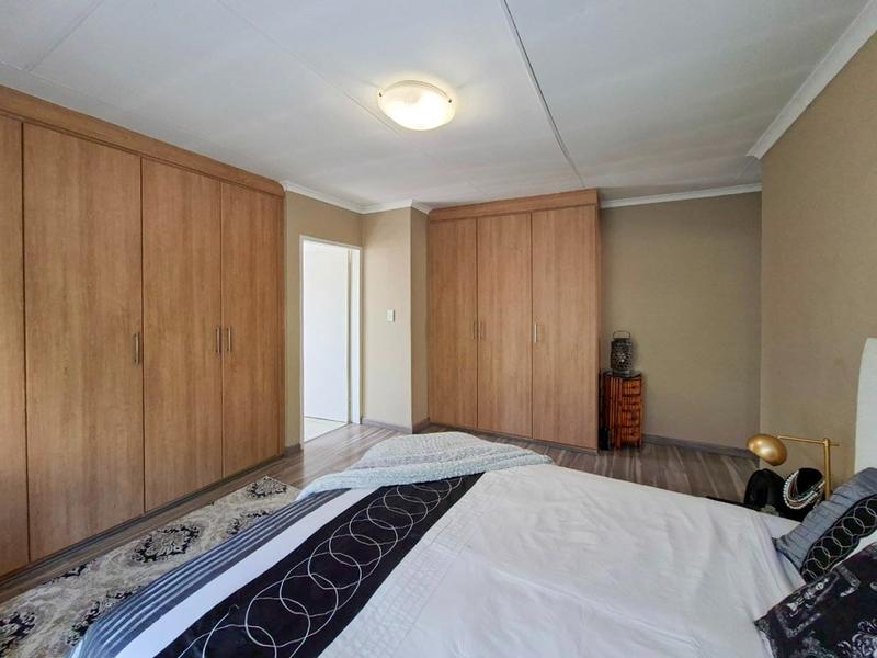 3 Bedroom Property for Sale in Midstream Estate Gauteng