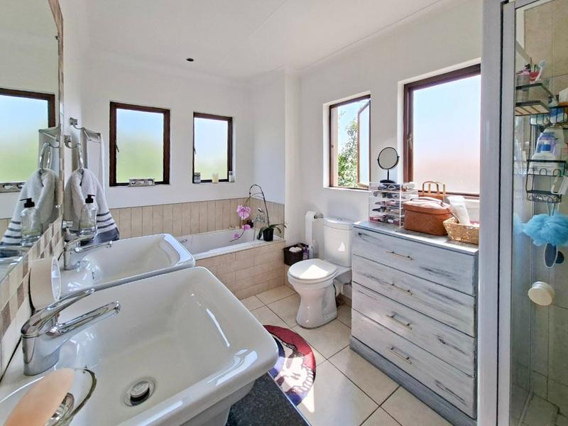 3 Bedroom Property for Sale in Midstream Estate Gauteng