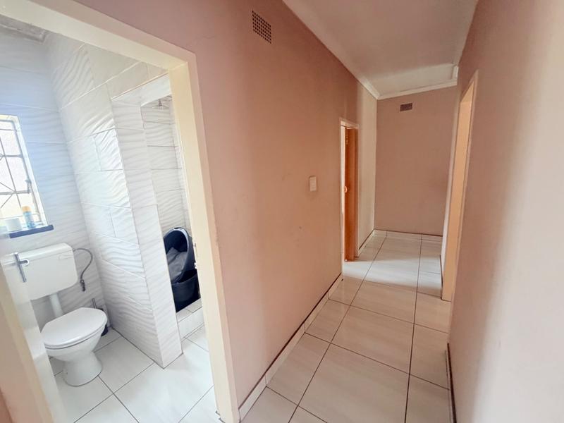 3 Bedroom Property for Sale in Vanderbijlpark CW 5 Gauteng