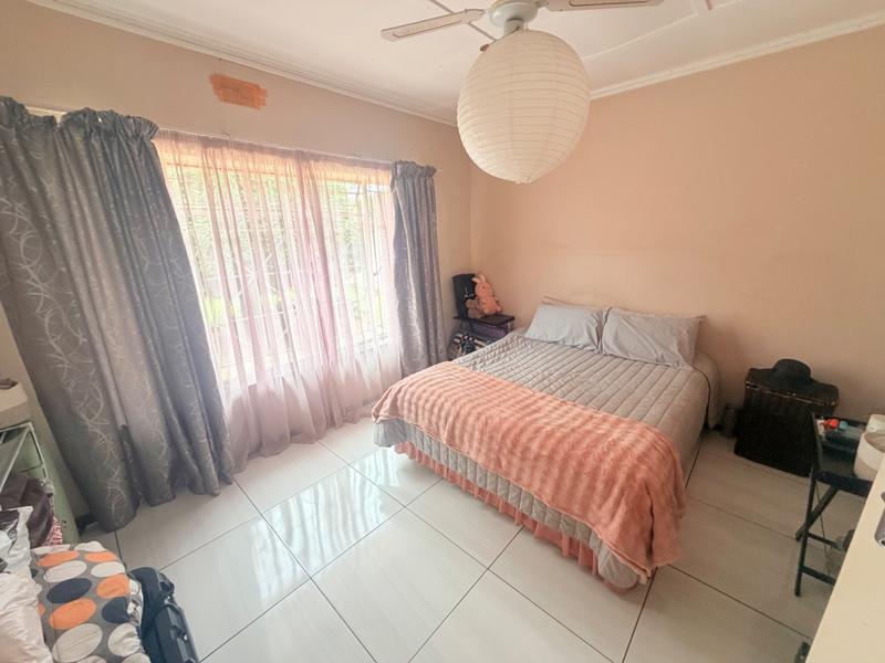 3 Bedroom Property for Sale in Vanderbijlpark CW 5 Gauteng