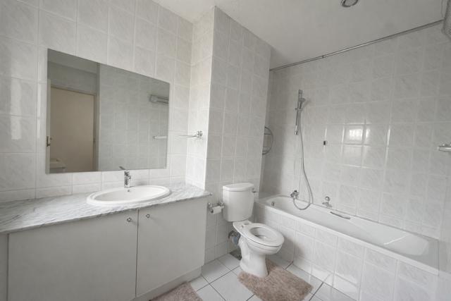 To Let 4 Bedroom Property for Rent in Morningside Gauteng