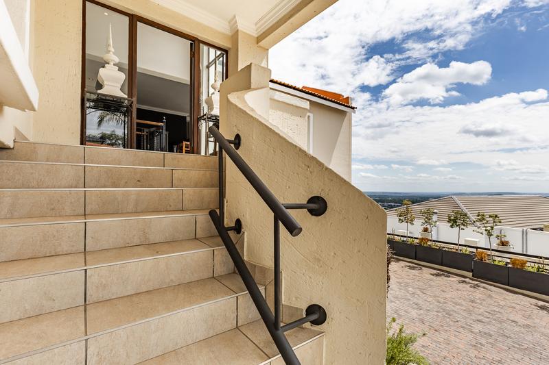 4 Bedroom Property for Sale in Waterkloof Ridge Gauteng