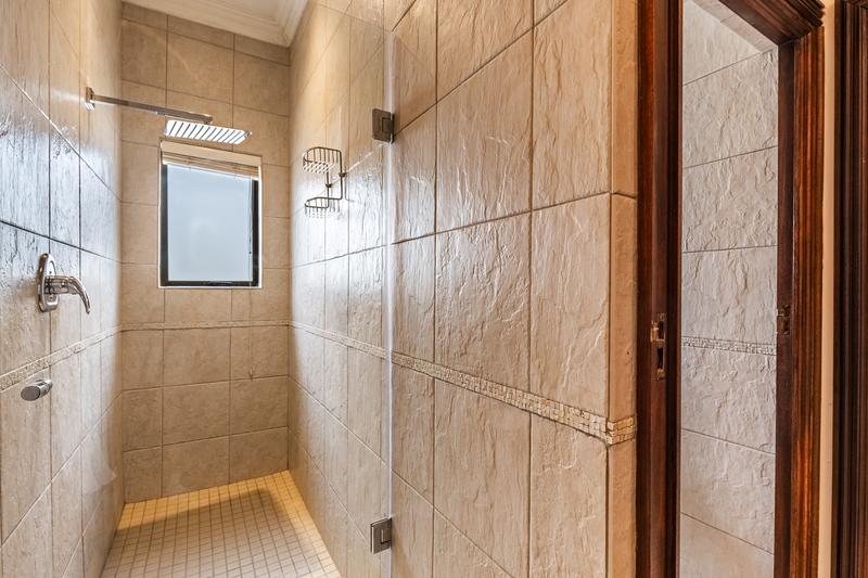 4 Bedroom Property for Sale in Waterkloof Ridge Gauteng