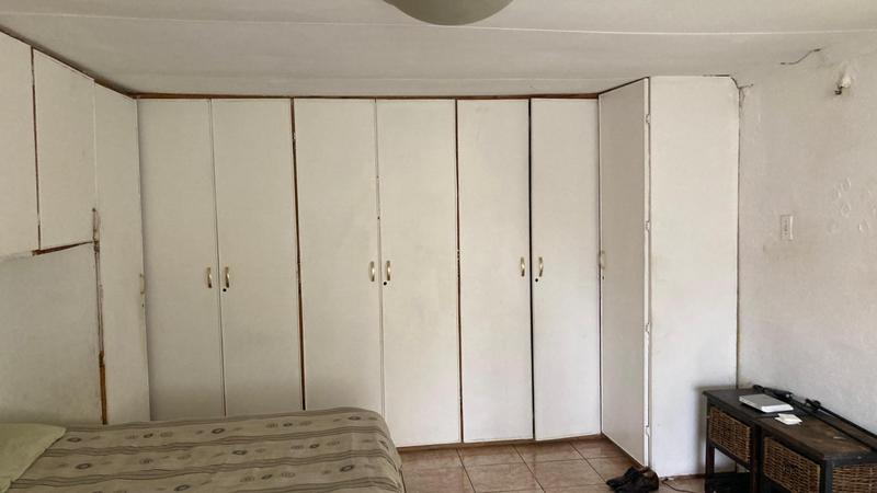 To Let 4 Bedroom Property for Rent in Zakariyya Park Gauteng