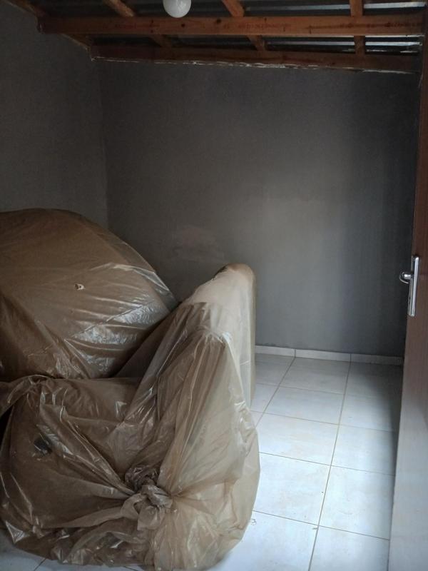 3 Bedroom Property for Sale in Finetown Gauteng