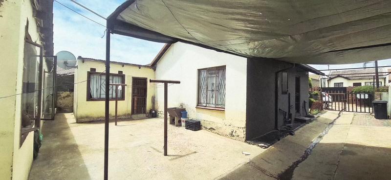 2 Bedroom Property for Sale in Ebony Park Gauteng