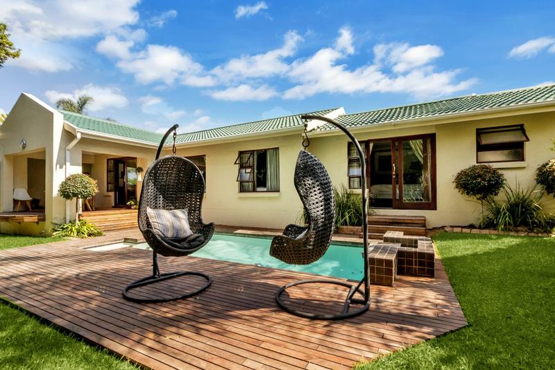 To Let 3 Bedroom Property for Rent in Beverley Gauteng