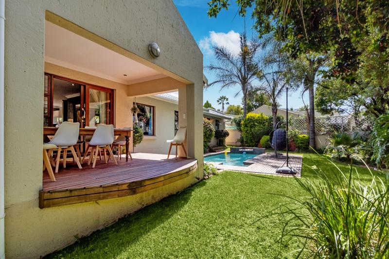 To Let 3 Bedroom Property for Rent in Beverley Gauteng