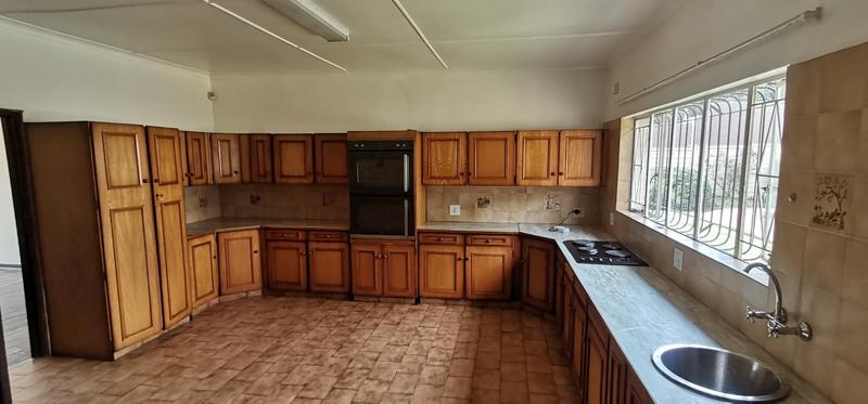 To Let 4 Bedroom Property for Rent in Highway Gardens Gauteng