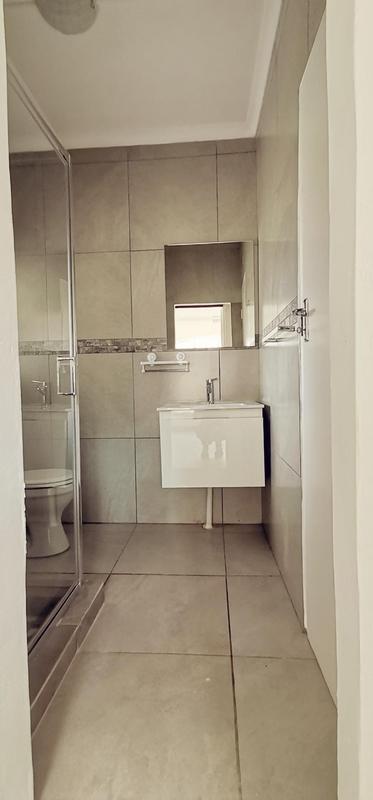 To Let 4 Bedroom Property for Rent in Highway Gardens Gauteng