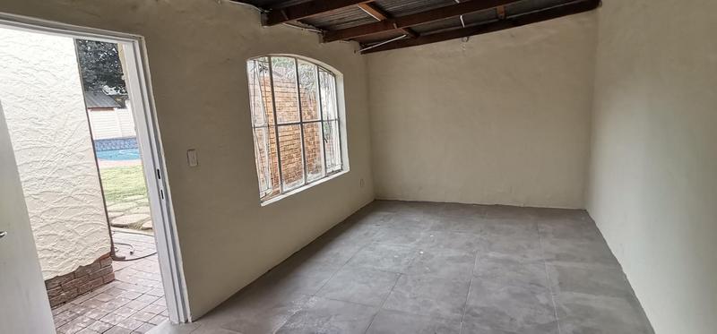 To Let 4 Bedroom Property for Rent in Highway Gardens Gauteng