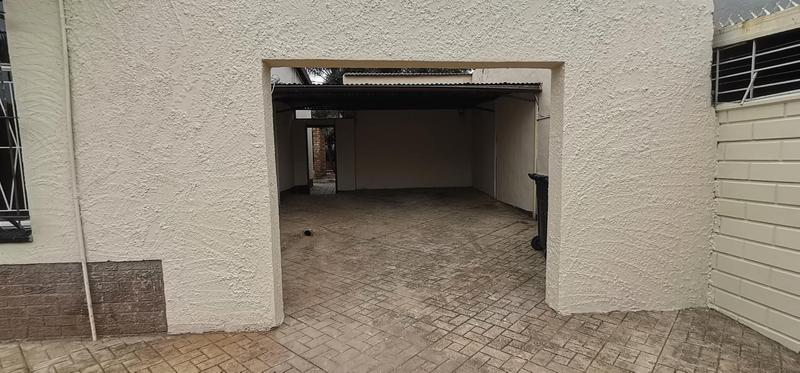 To Let 4 Bedroom Property for Rent in Highway Gardens Gauteng