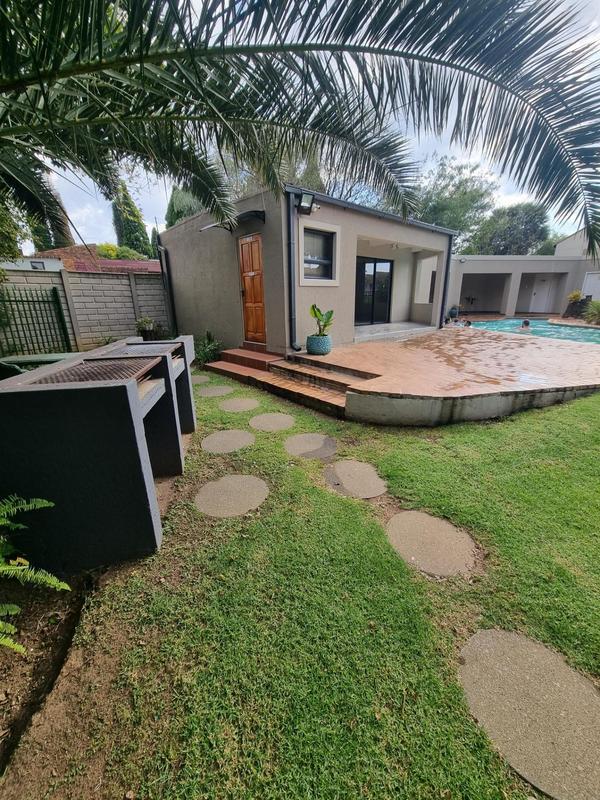 2 Bedroom Property for Sale in Eden Glen Gauteng