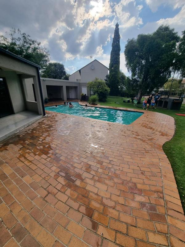2 Bedroom Property for Sale in Eden Glen Gauteng