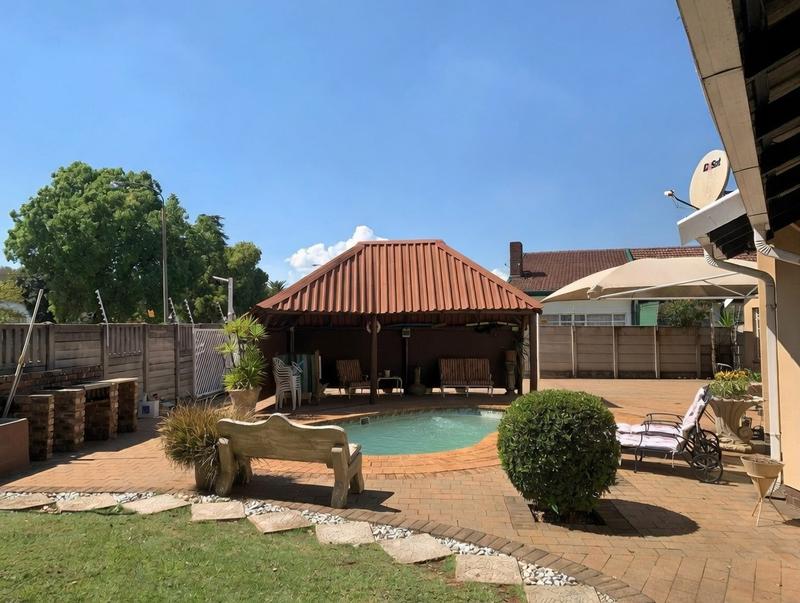 4 Bedroom Property for Sale in Parkrand Gauteng