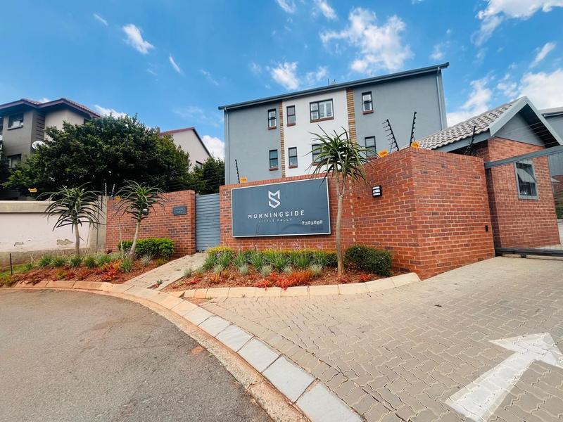 To Let 2 Bedroom Property for Rent in Little Falls Gauteng