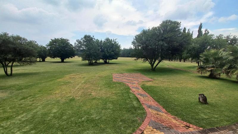 4 Bedroom Property for Sale in Three Rivers Gauteng