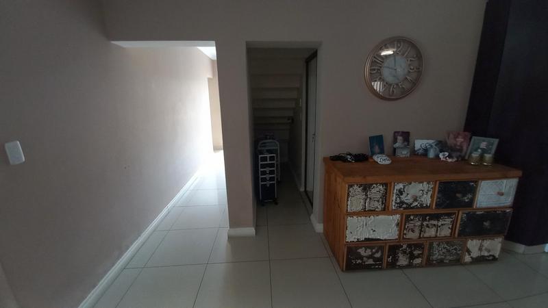 4 Bedroom Property for Sale in Three Rivers Gauteng