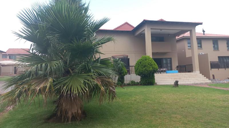4 Bedroom Property for Sale in Three Rivers Gauteng