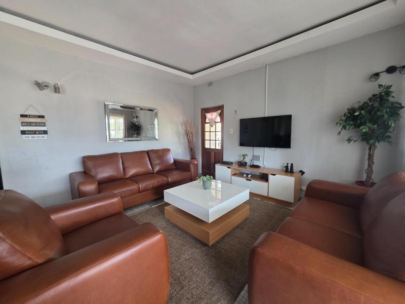 3 Bedroom Property for Sale in Freeway Park Gauteng