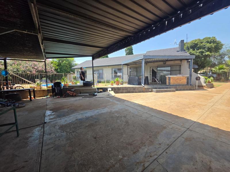 3 Bedroom Property for Sale in Freeway Park Gauteng