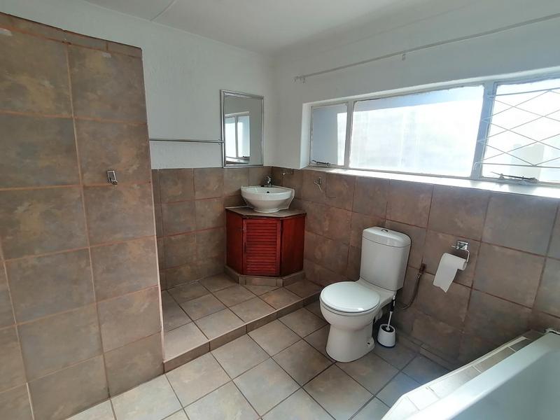 To Let 2 Bedroom Property for Rent in Brenthurst Gauteng