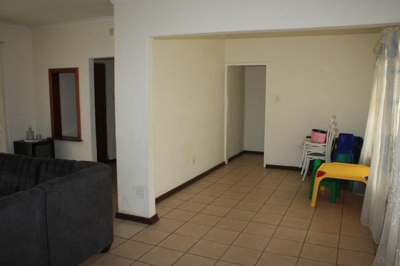 To Let 3 Bedroom Property for Rent in Birchleigh Gauteng