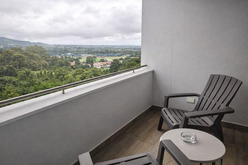 To Let 2 Bedroom Property for Rent in Menlyn Gauteng