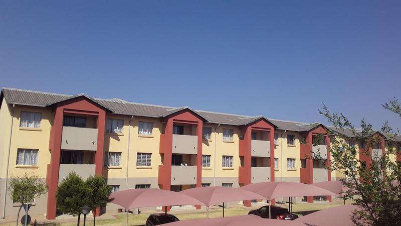 2 Bedroom Property for Sale in Stone Ridge Gauteng