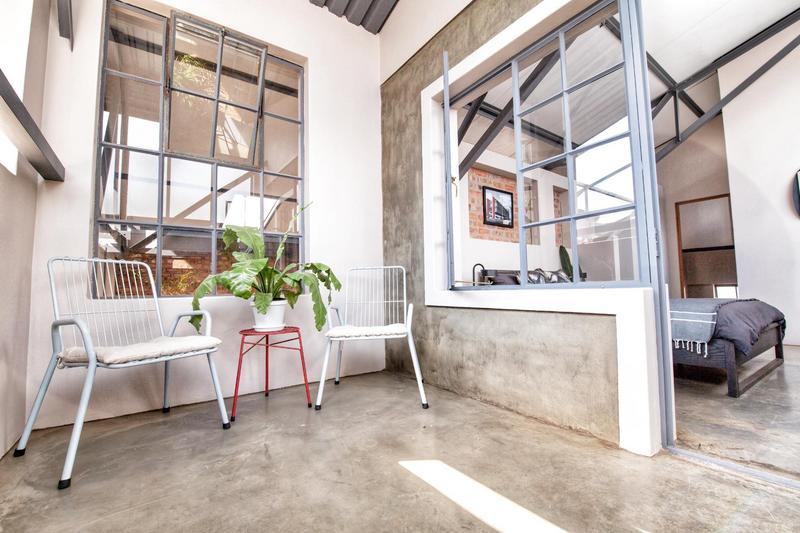 To Let 2 Bedroom Property for Rent in Braamfontein Gauteng