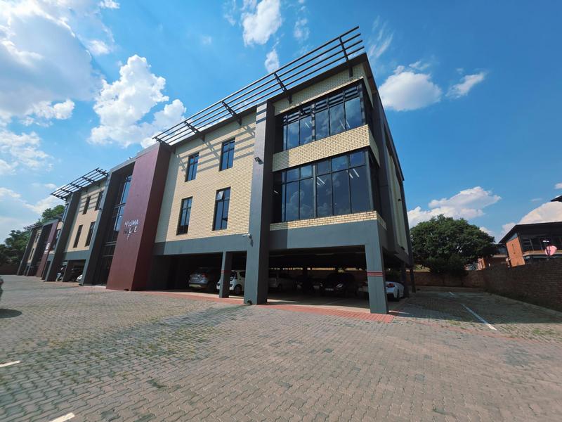 Commercial Property for Sale in Die Hoewes Gauteng