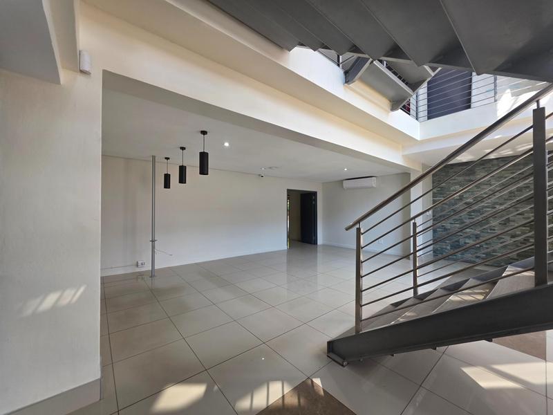 Commercial Property for Sale in Die Hoewes Gauteng