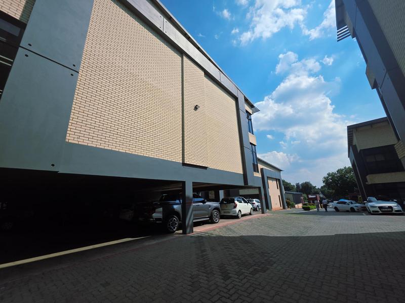 Commercial Property for Sale in Die Hoewes Gauteng