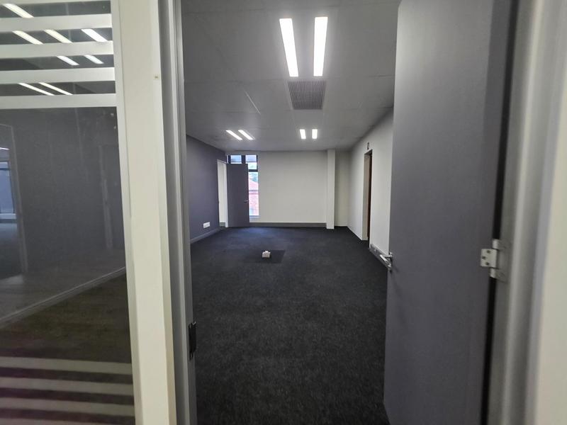 Commercial Property for Sale in Die Hoewes Gauteng
