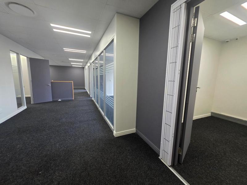Commercial Property for Sale in Die Hoewes Gauteng