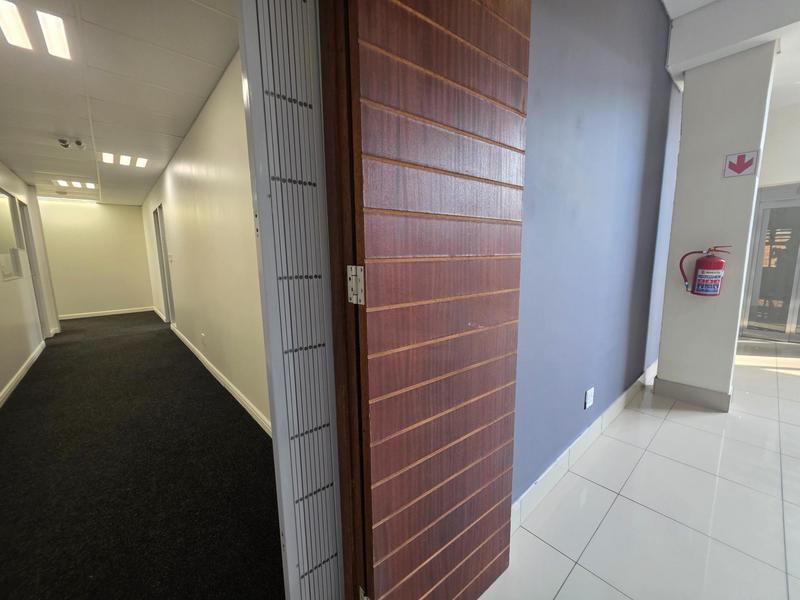 Commercial Property for Sale in Die Hoewes Gauteng