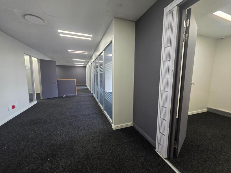 Commercial Property for Sale in Die Hoewes Gauteng