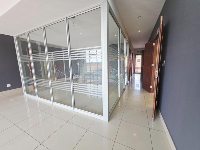 Commercial Property for Sale in Die Hoewes Gauteng