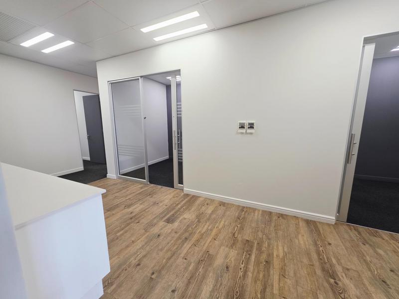 Commercial Property for Sale in Die Hoewes Gauteng