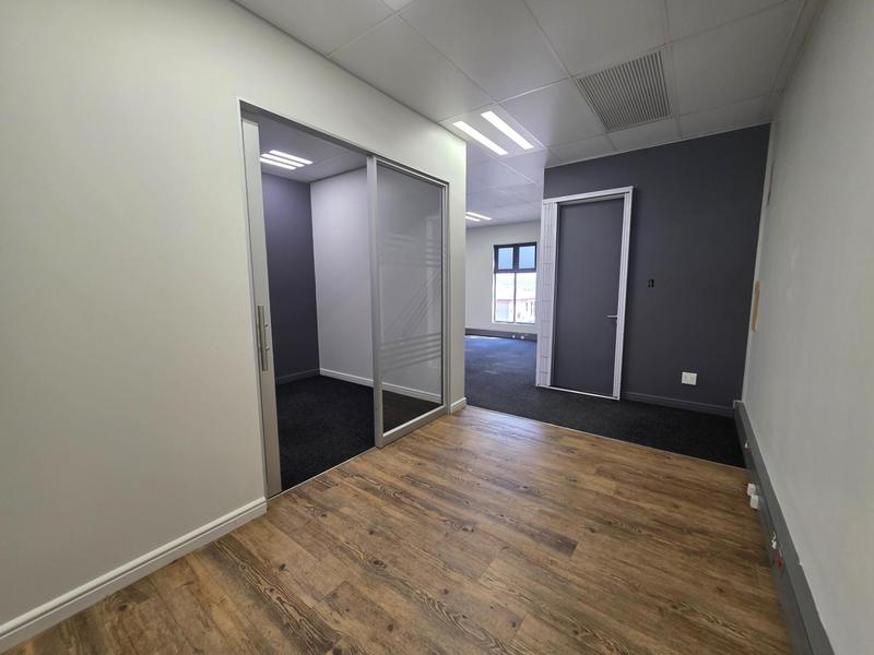 Commercial Property for Sale in Die Hoewes Gauteng