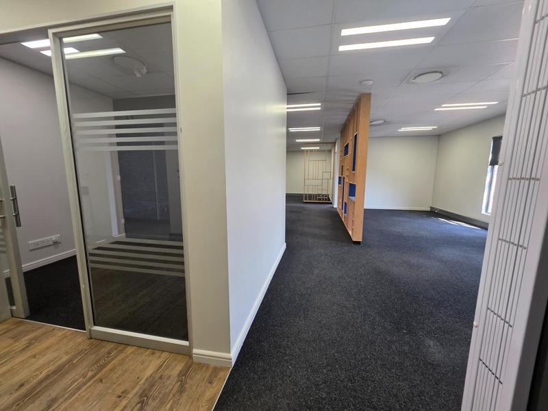 Commercial Property for Sale in Die Hoewes Gauteng