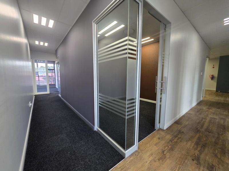 Commercial Property for Sale in Die Hoewes Gauteng